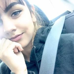 Meet your Posher, Ariel